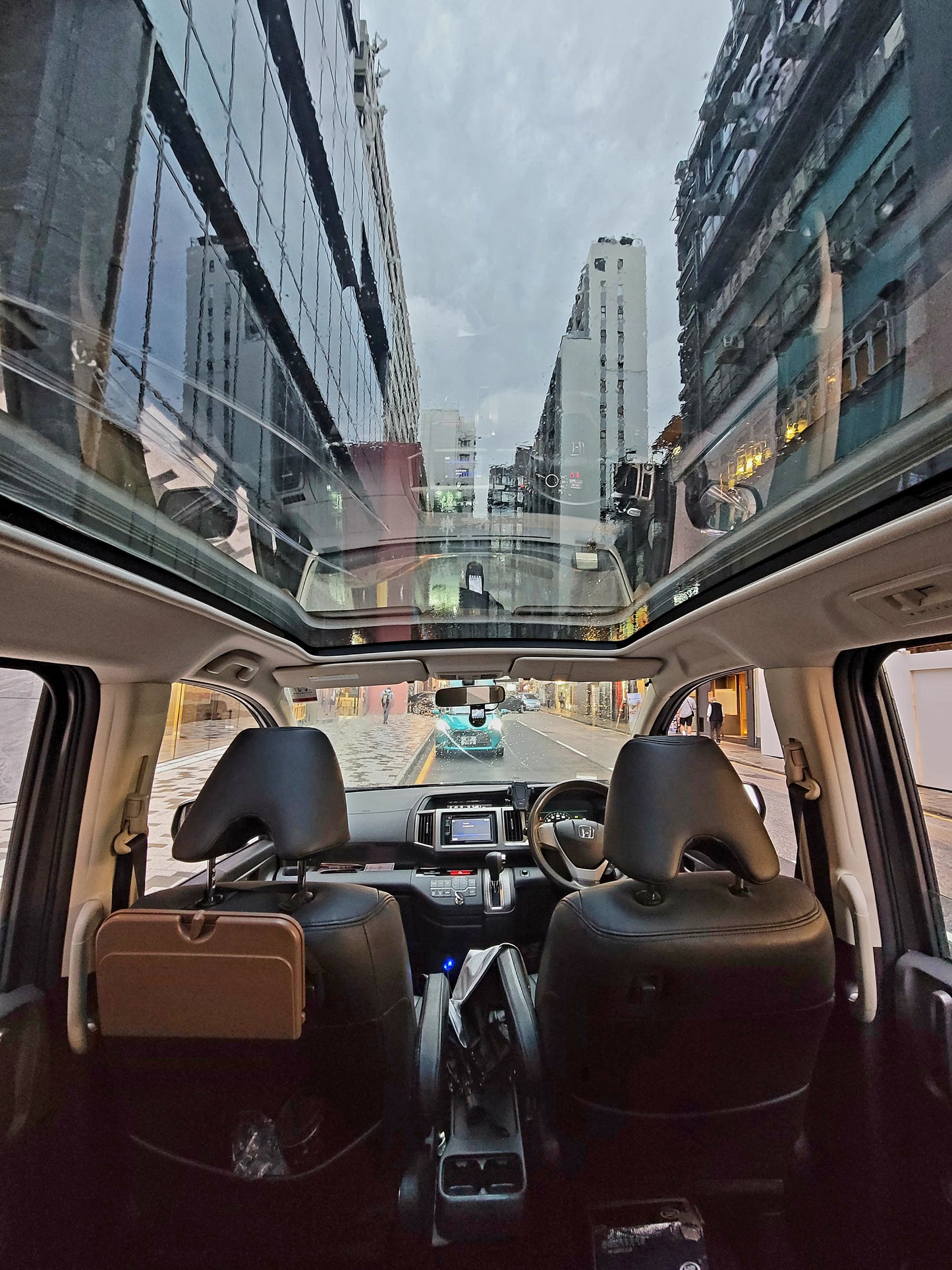 2014 HONDA STEPWAGON RK1 2.0 AT