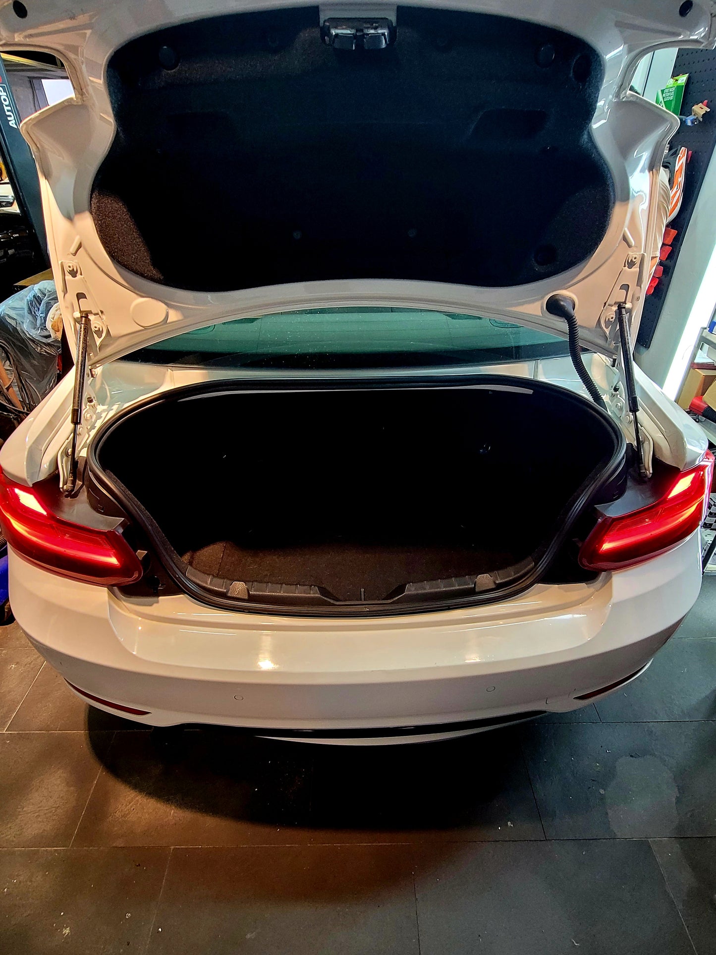 2013/14 BMW 220i COUPE SPORT 2.0T AT