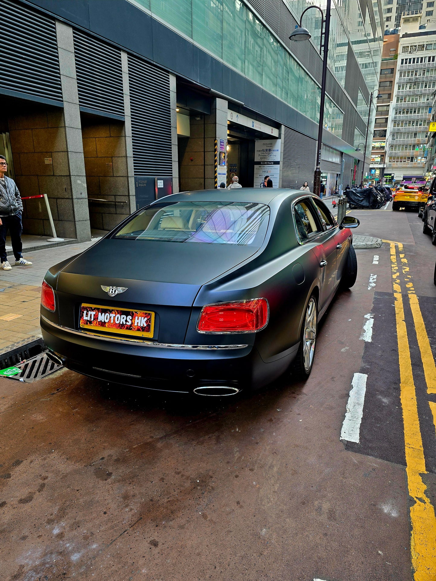 2013/14 BENTLEY CONTINENTAL FLYING SPUR 6.0 W12 AT