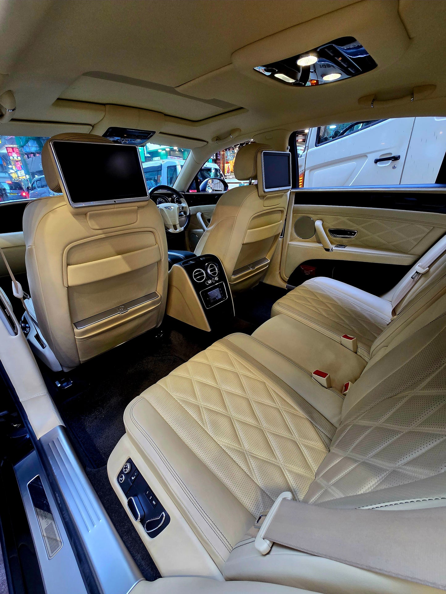 2013/14 BENTLEY CONTINENTAL FLYING SPUR 6.0 W12 AT