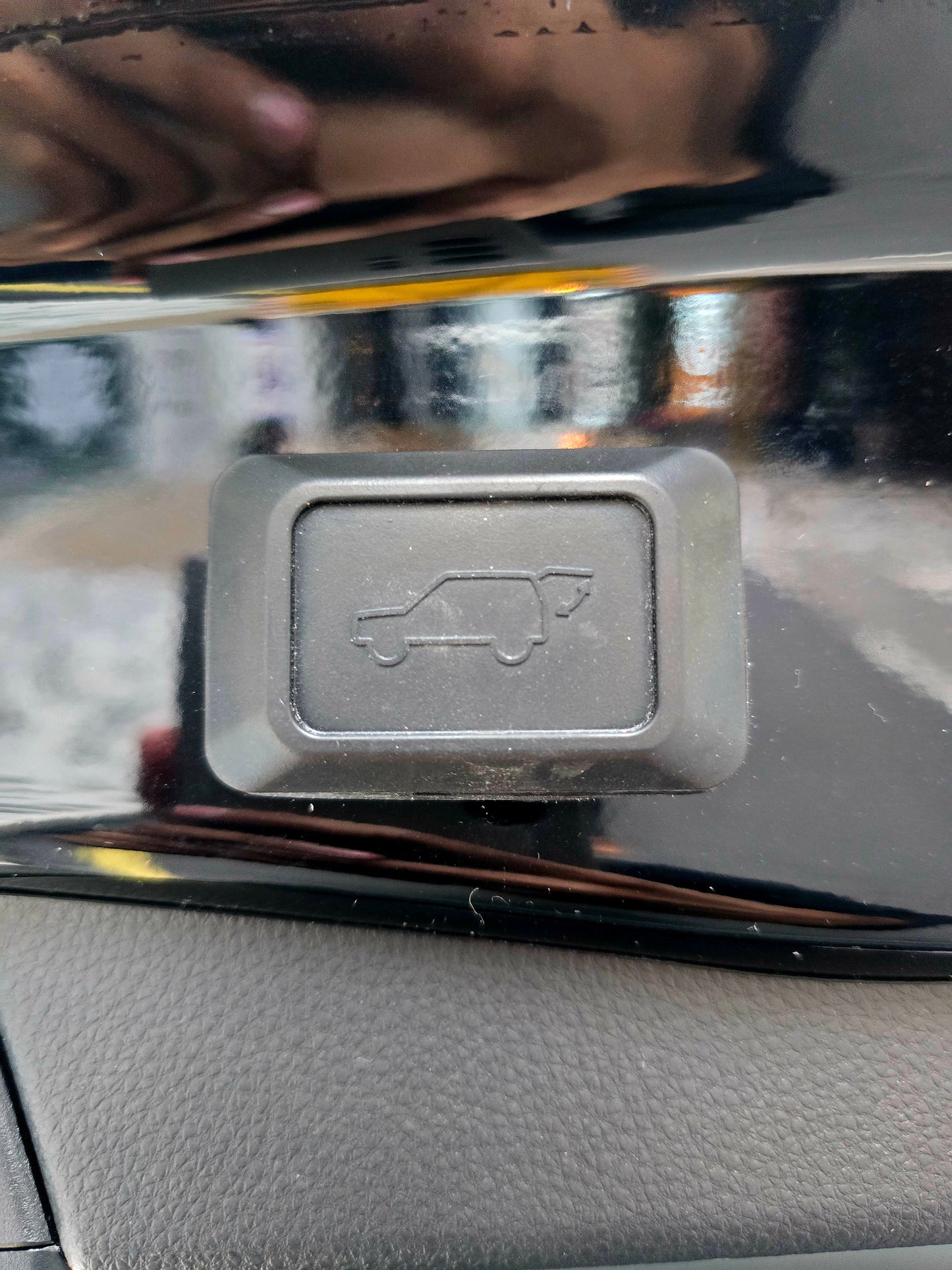 2020 TOYOTA RAV4 DELUXE 2.0 AT