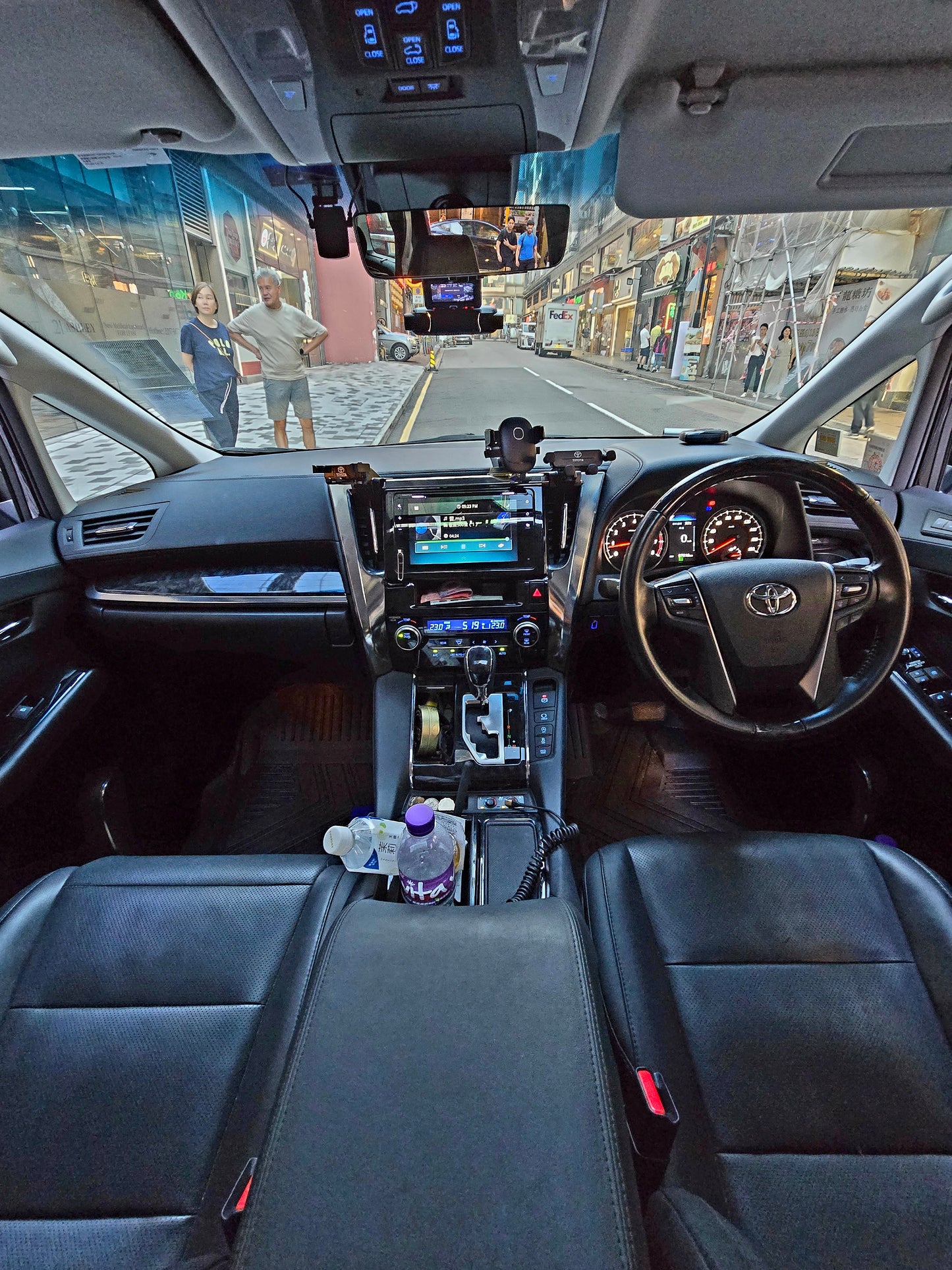 2020 TOYOTA VELLFIRE V 2.5 AT