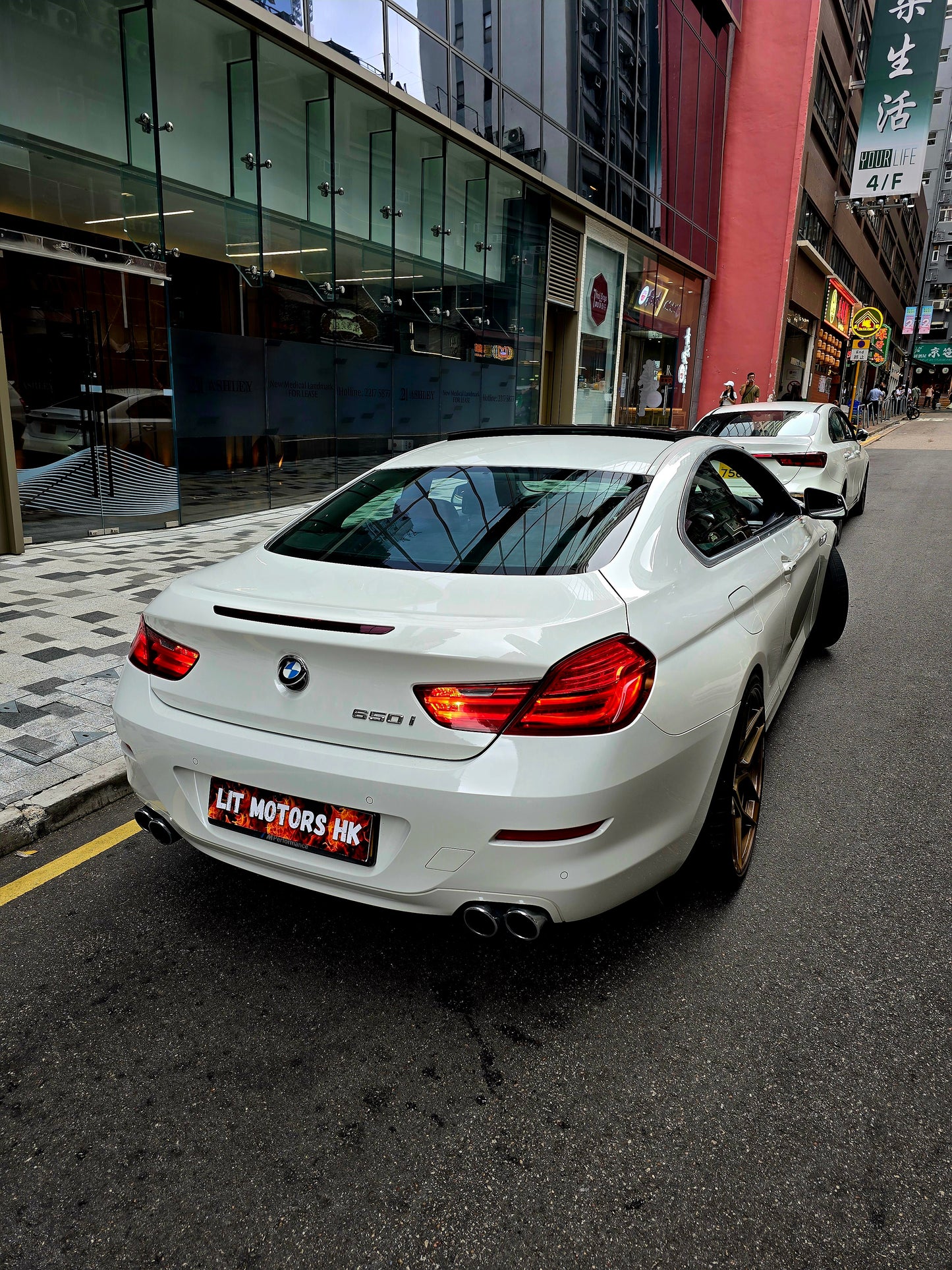 2011/12 BMW 650iA COUPÉ 4.4 V8 AT