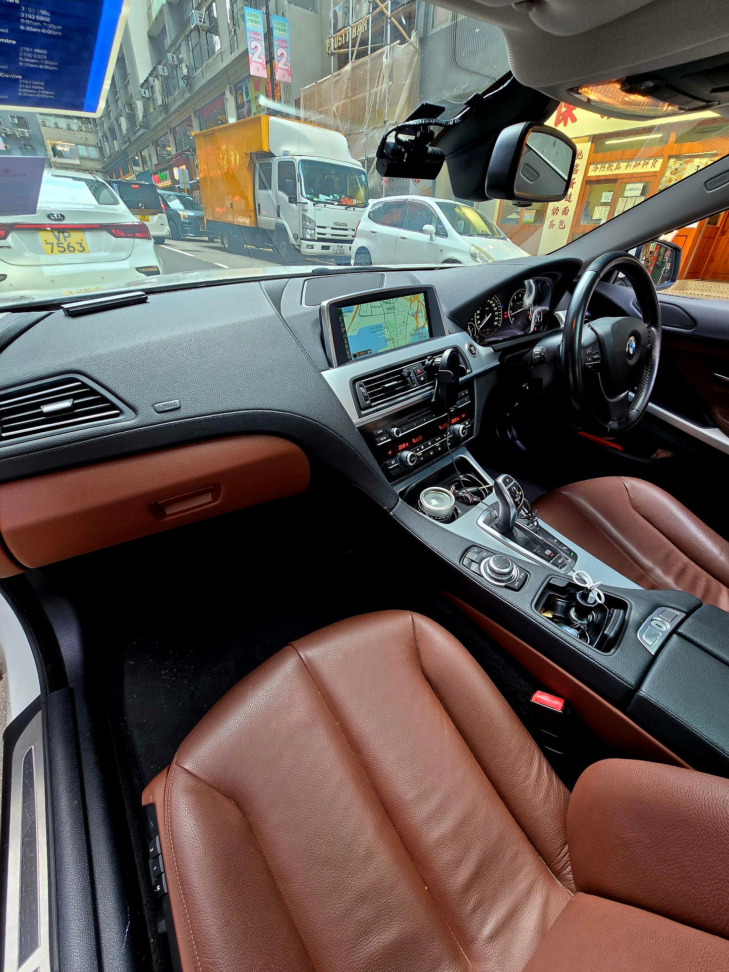2011/12 BMW 650iA COUPÉ 4.4 V8 AT