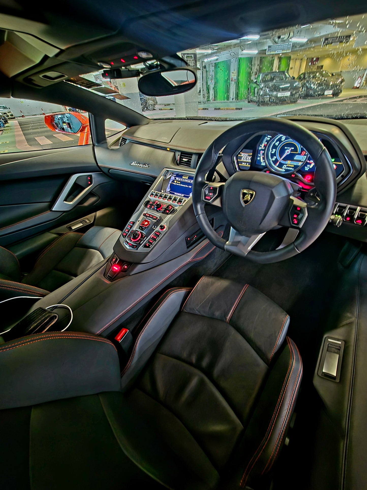 2013 LAMBORGHINI AVENTADOR LP700 ROADSTER 6.5 V12 AT