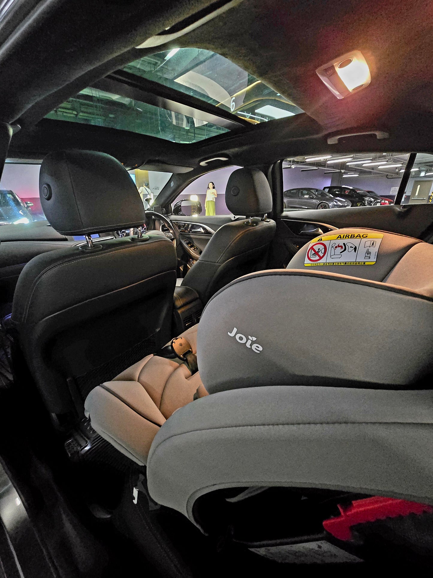 2017 INFINITI QX30 GT 2.0T AT