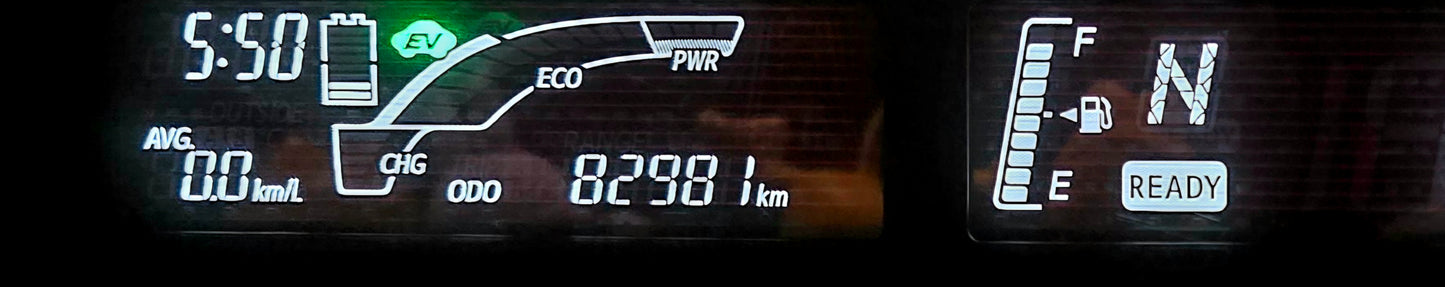 2016 TOYOTA AQUA (PRIUS C) HYBRID 1.5 AT