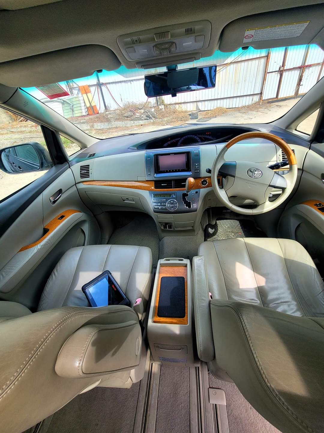 2010 TOYOTA PREVIA GL DELUXE 2.4 AT