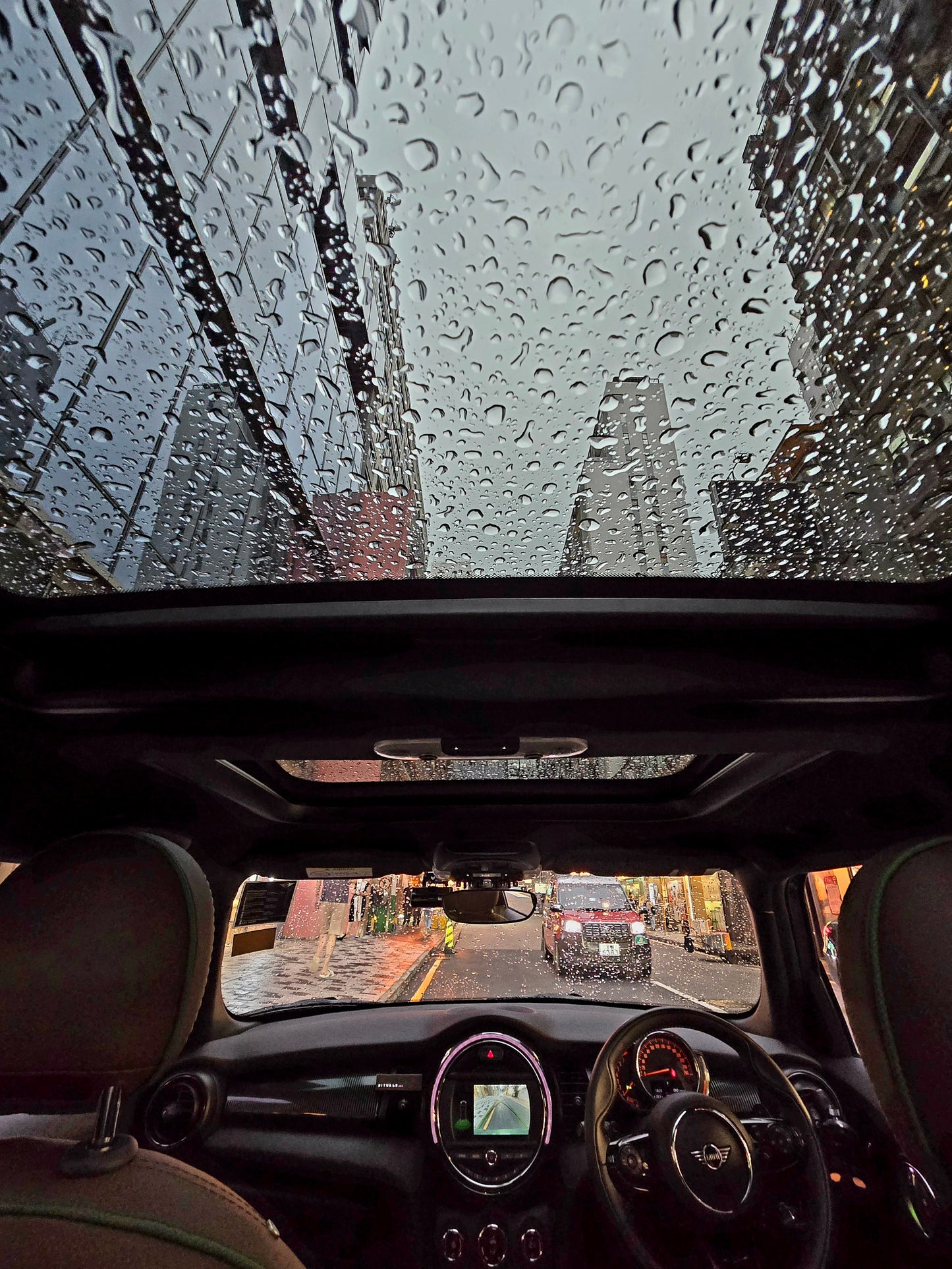 2020 MINI COOPER 60 YEARS ANNIVERSARY EDITION 5 DOOR 2.0T AT