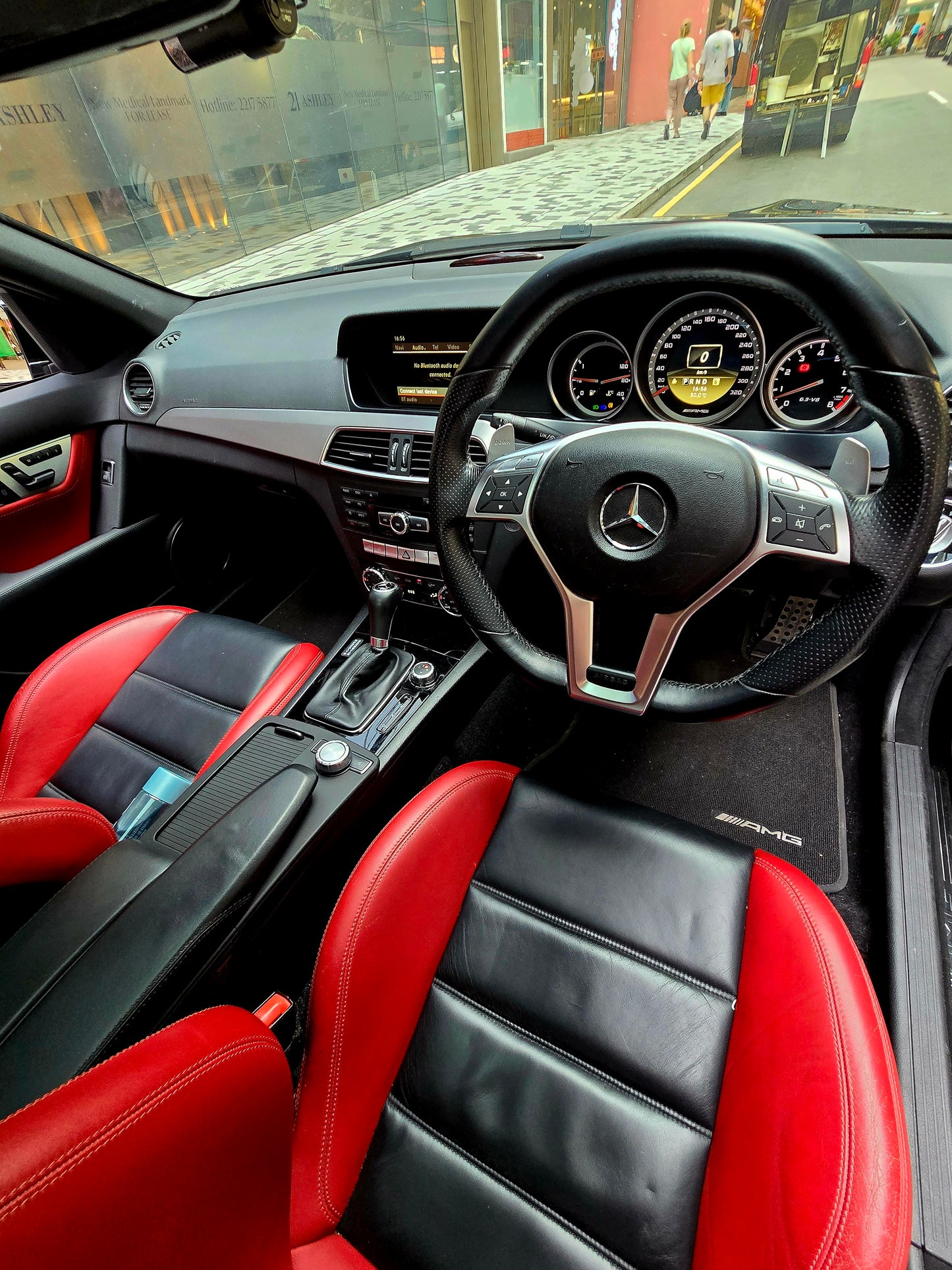 2011 M. BENZ C63 AMG FL 6.2 V8 AT