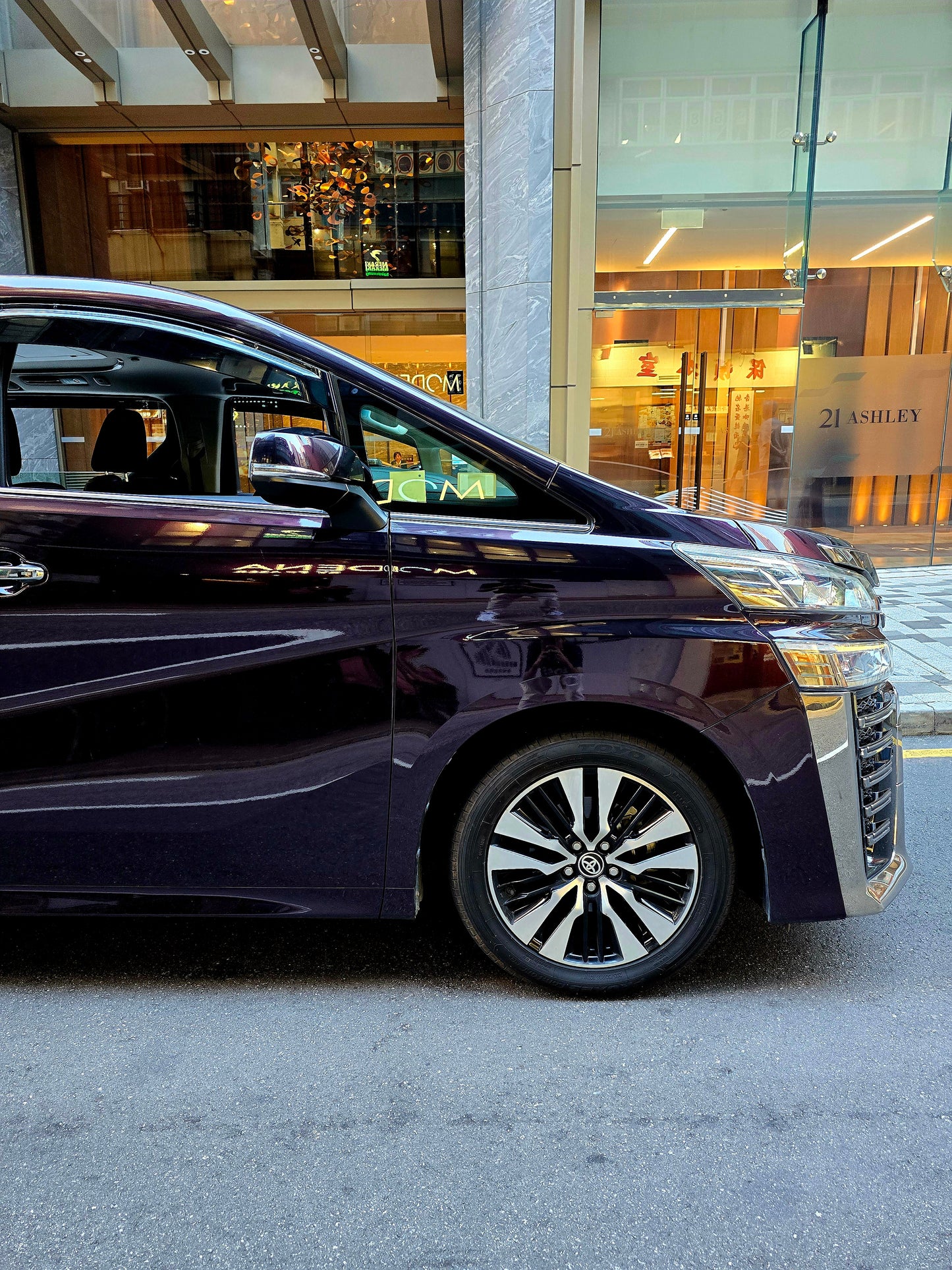 2020 TOYOTA VELLFIRE V 2.5 AT