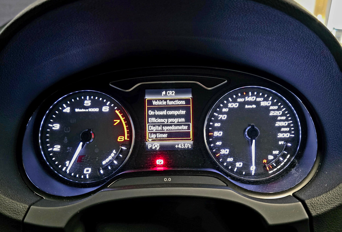 2015 AUDI S3 SALOON CAB 2.0TFSI AT