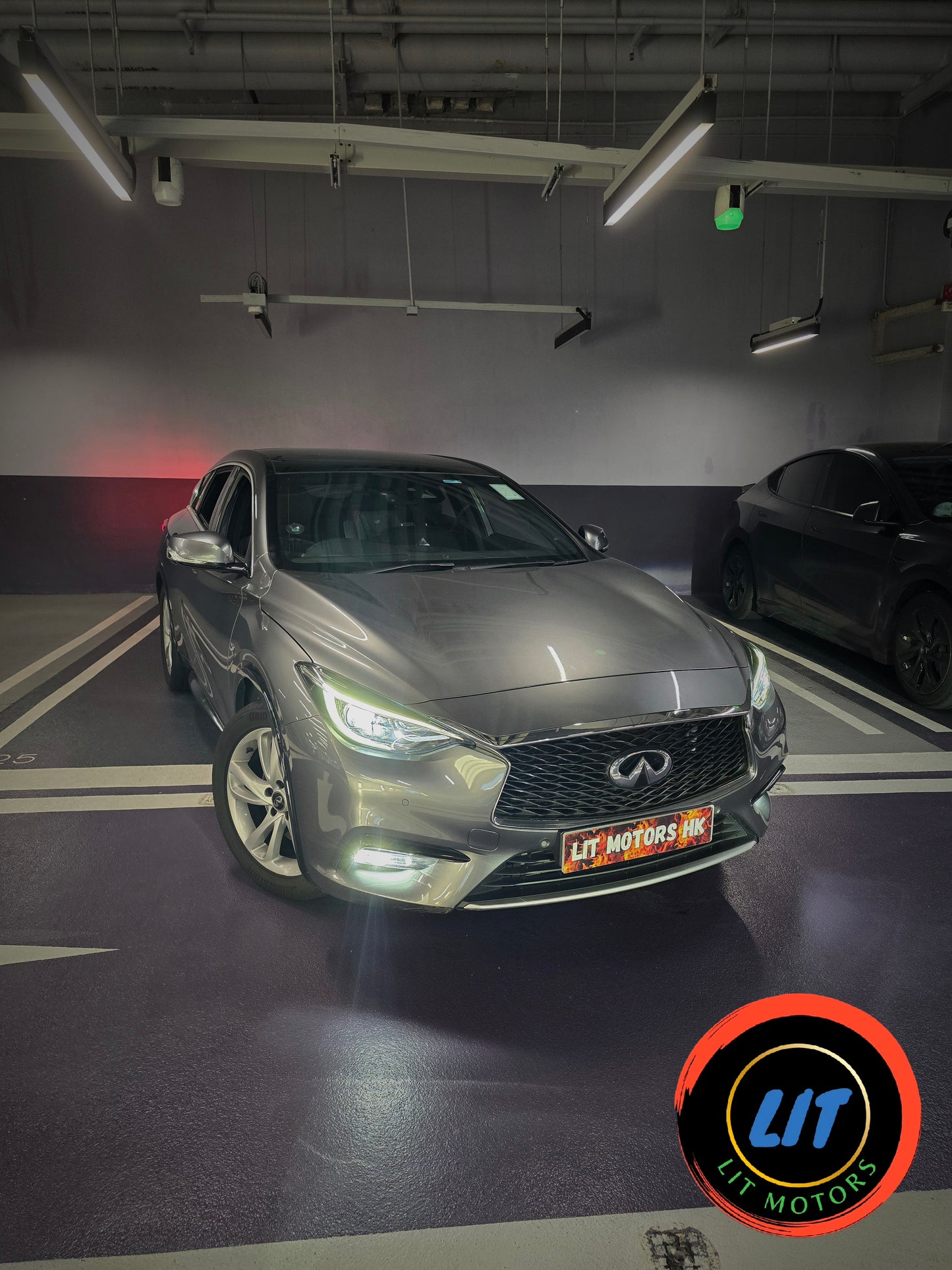 2017 INFINITI QX30 GT 2.0T AT