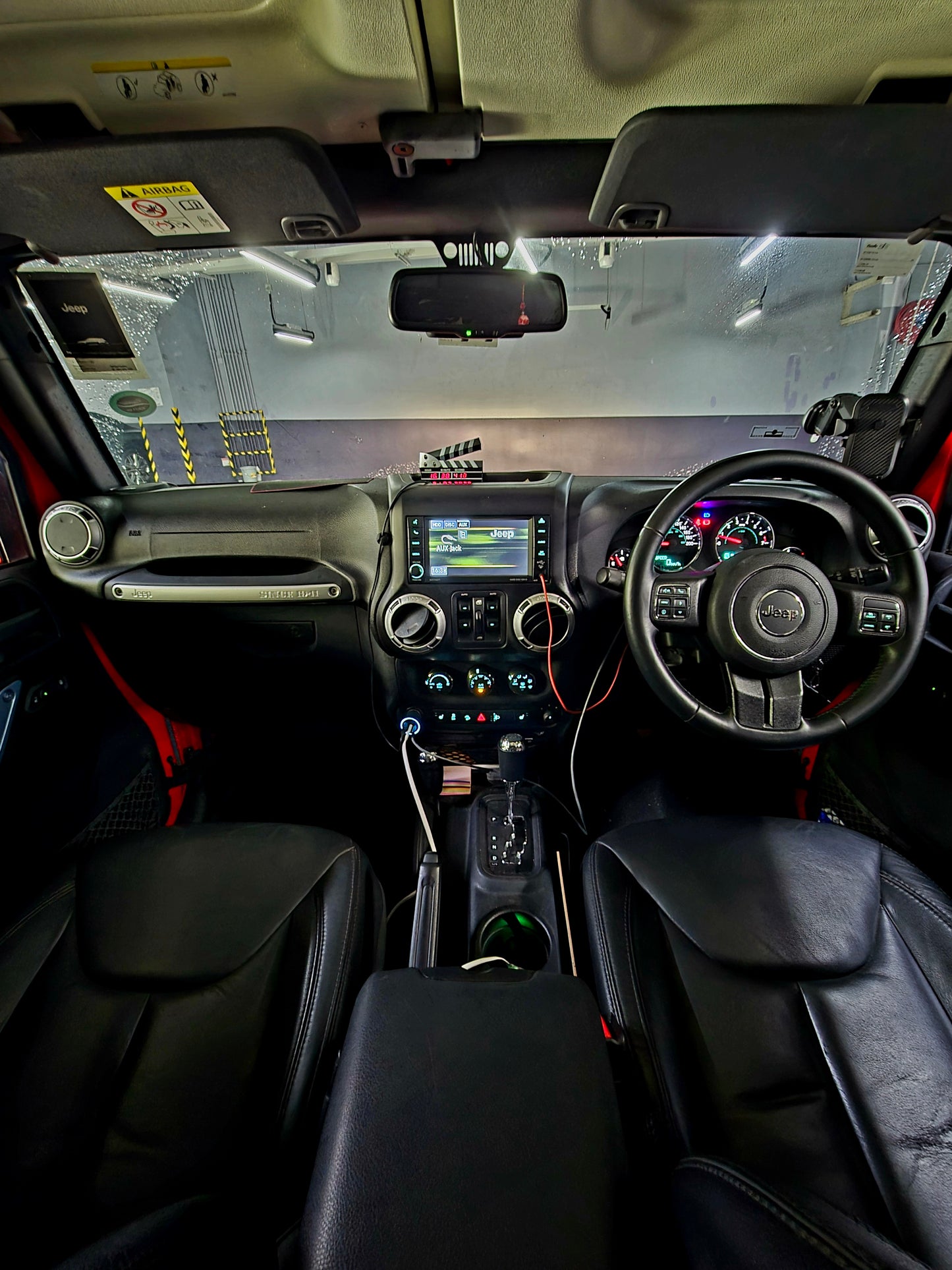 2015 JEEP WRANGLER UNLIMITED SAHARA 3.6 AT