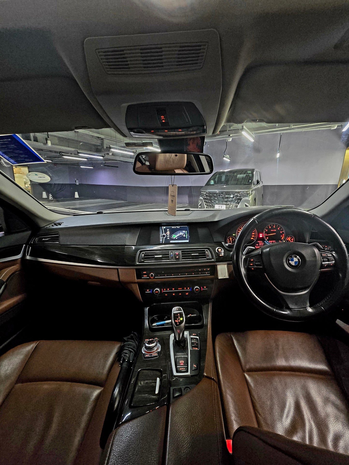 2012 BMW 528iA EFFICIENTDYNAMICS 2.0T AT