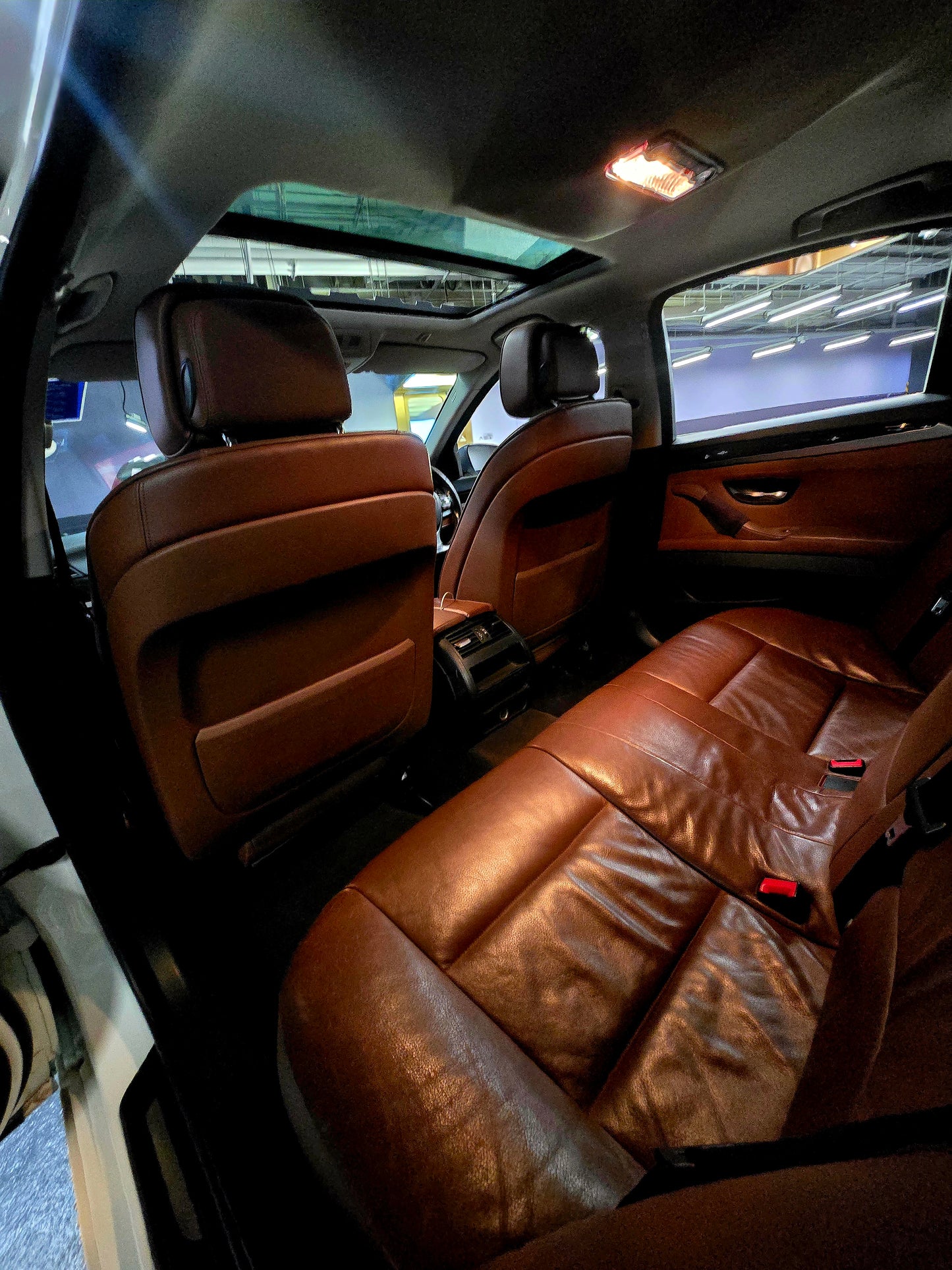 2012 BMW 528iA EFFICIENTDYNAMICS 2.0T AT