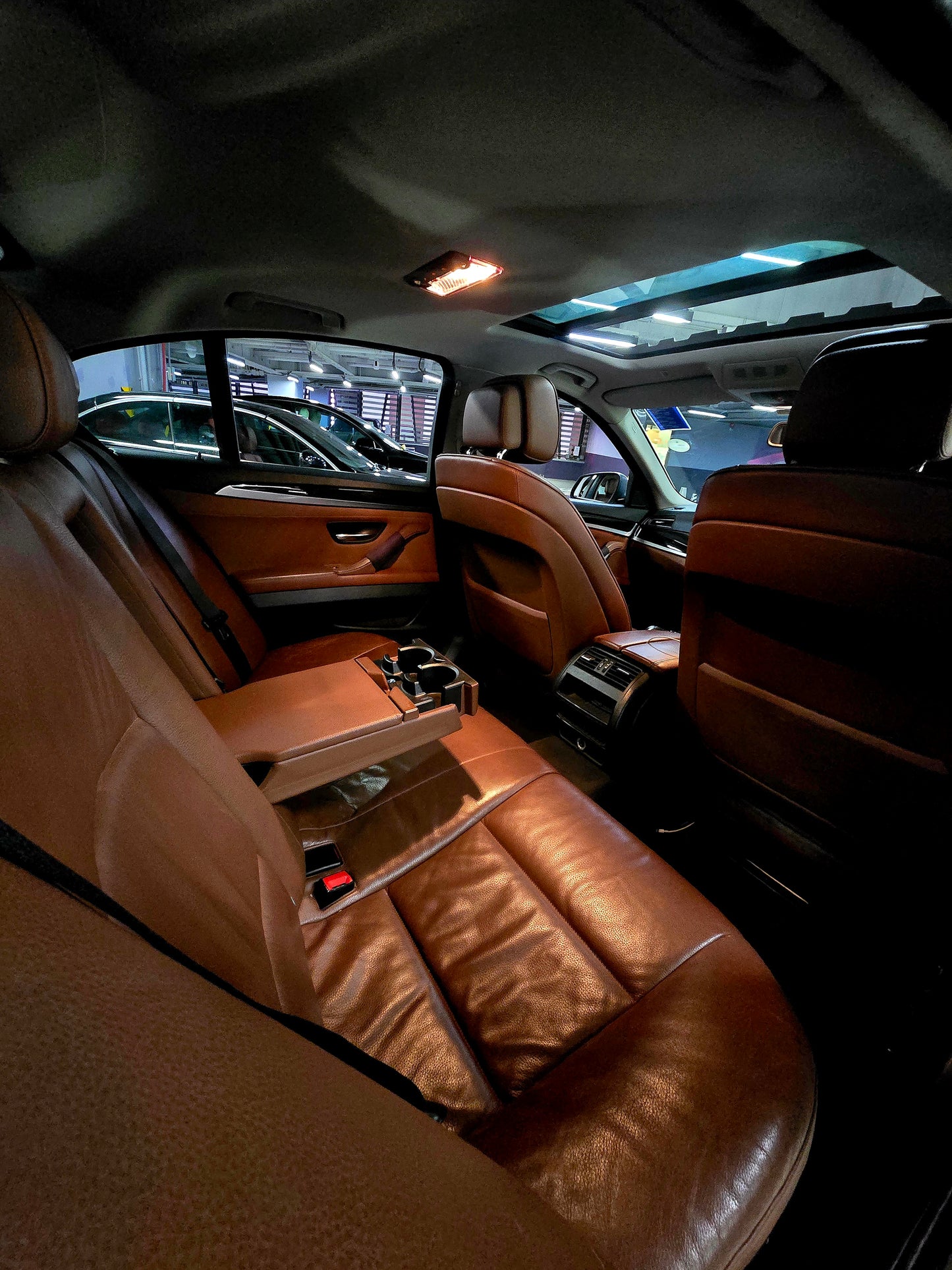 2012 BMW 528iA EFFICIENTDYNAMICS 2.0T AT