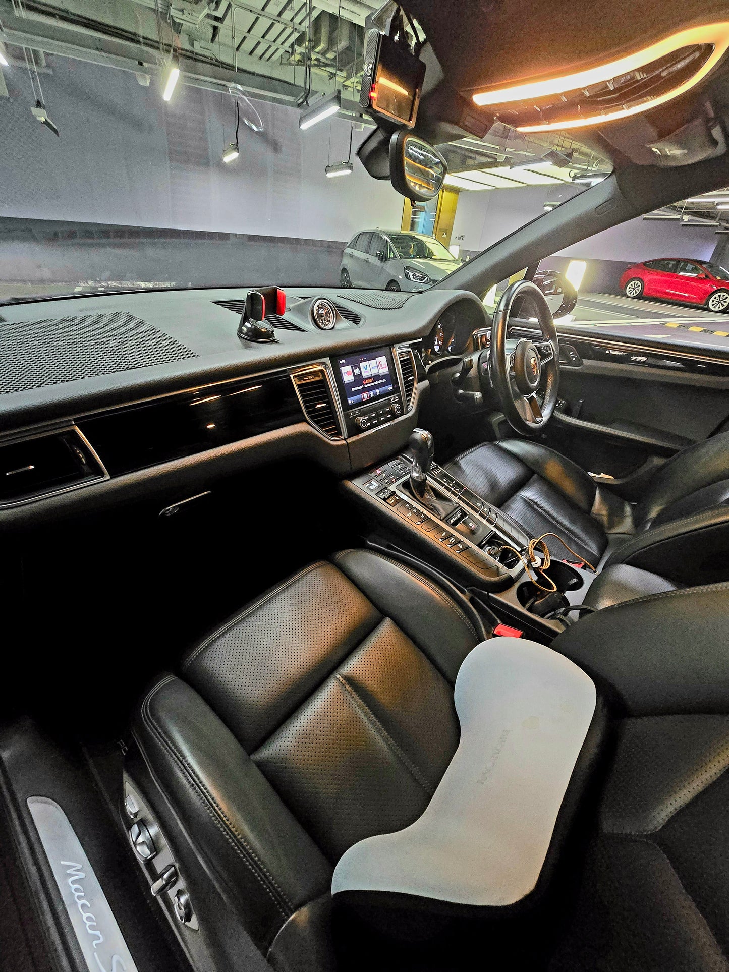 2018/19 PORSCHE MACAN S 3.0T AT