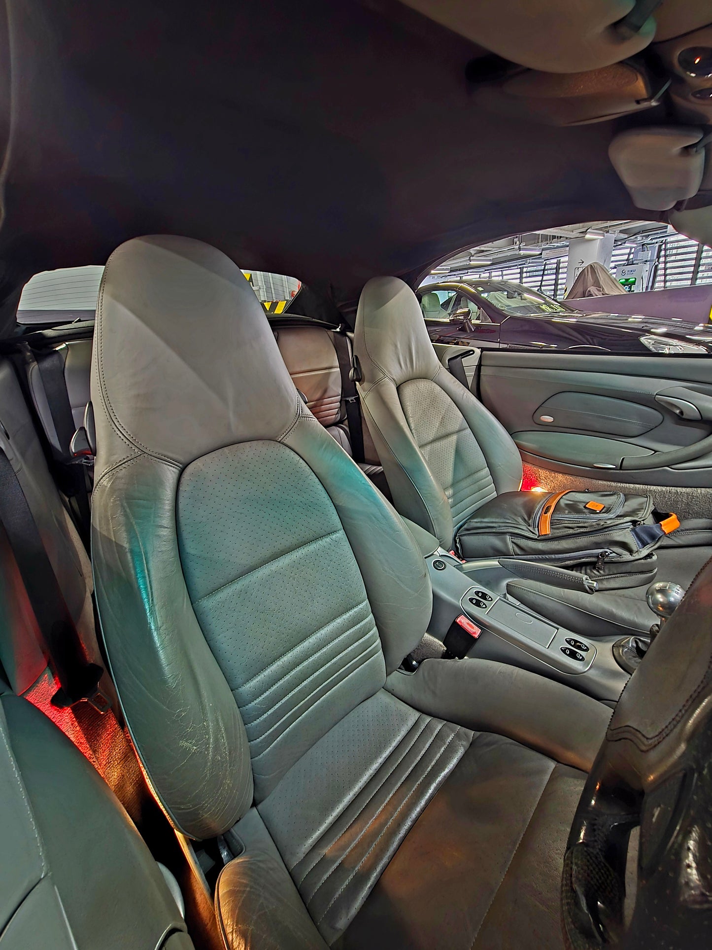 2003 PORSCHE 911 996 C2 CAB 3.6 MT