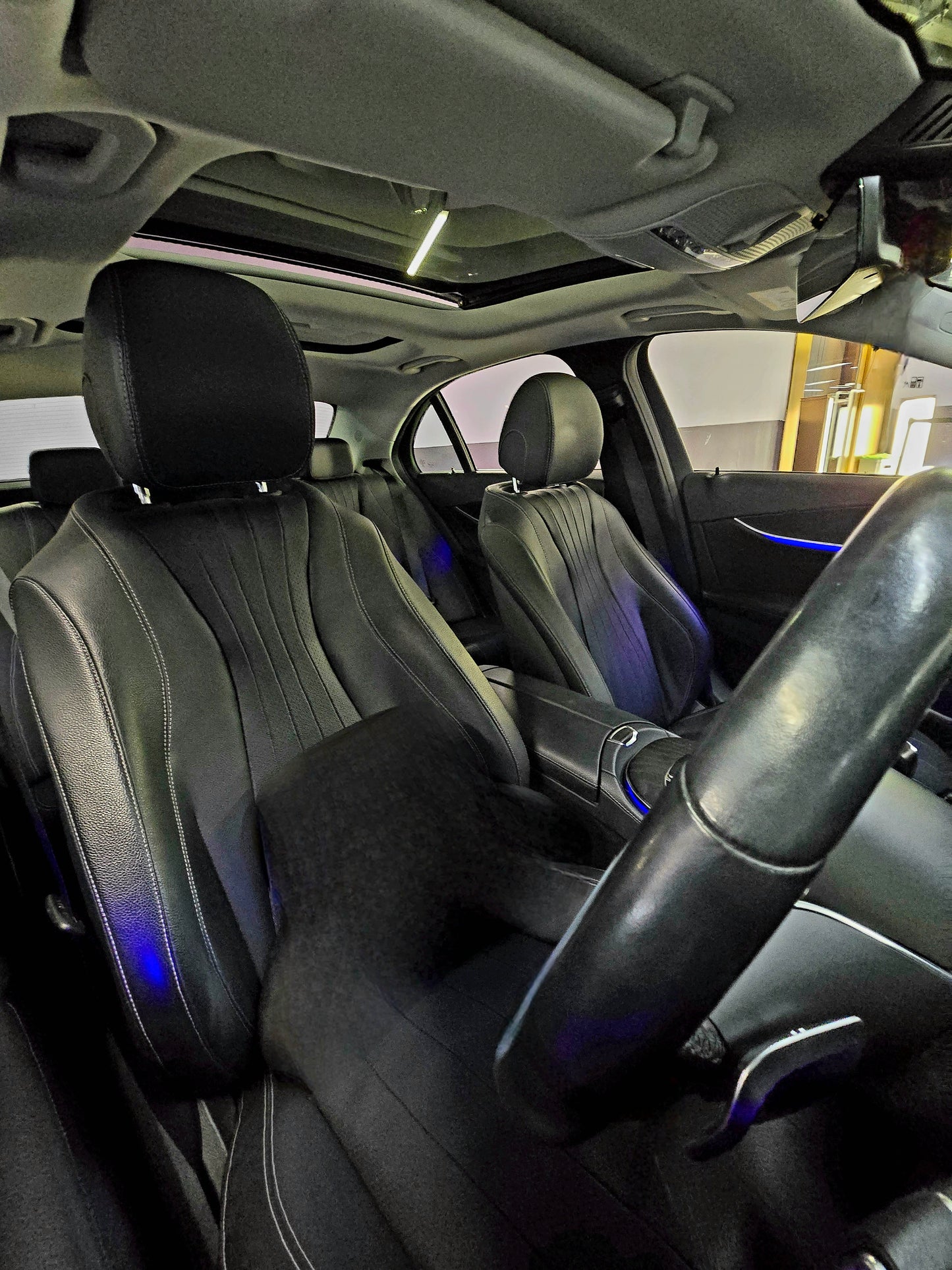2020 M. BENZ E200 AMG FL 2.0T AT