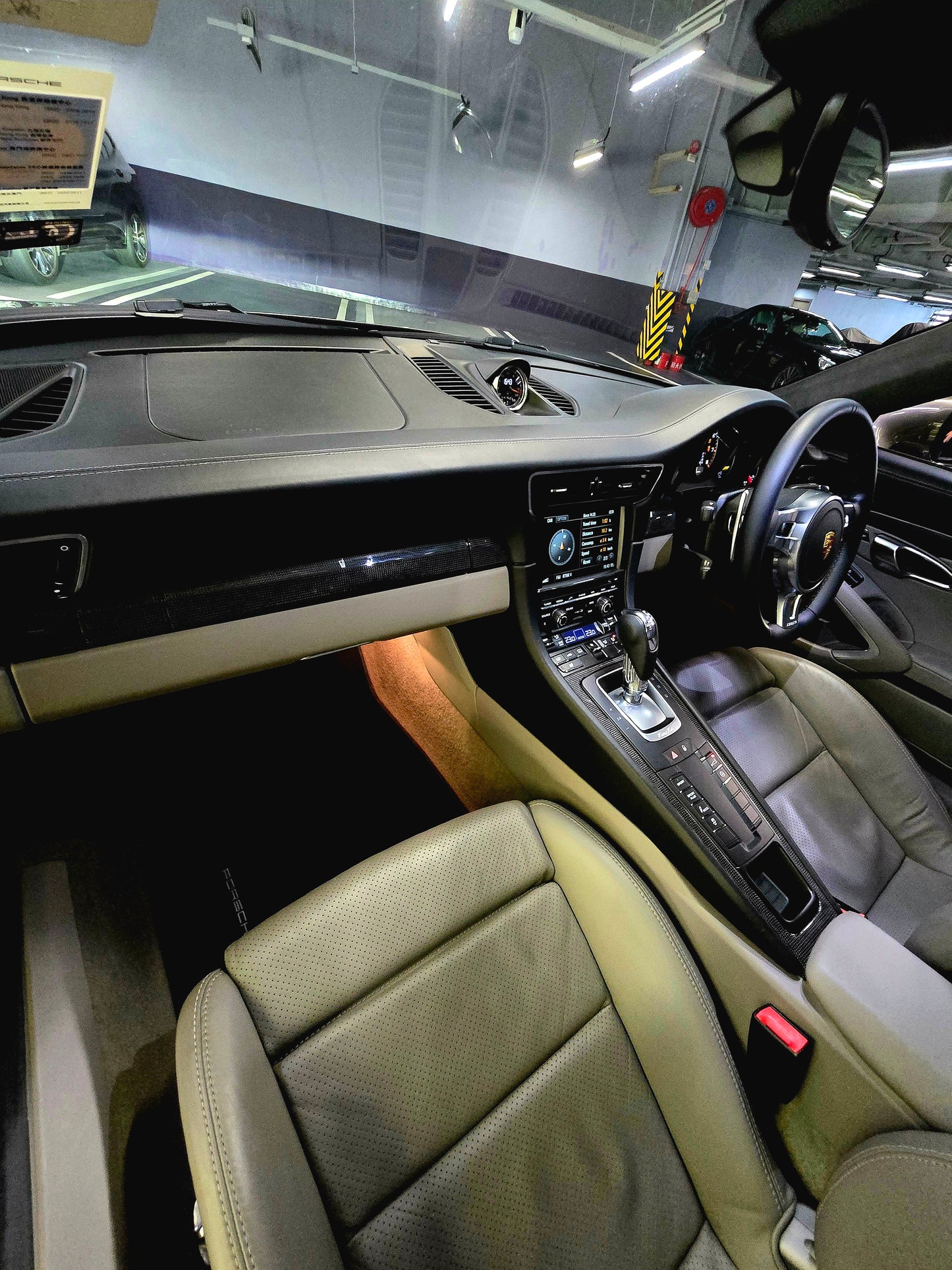 2014 PORSCHE 911 TURBO S COUPÉ 3.8 AT