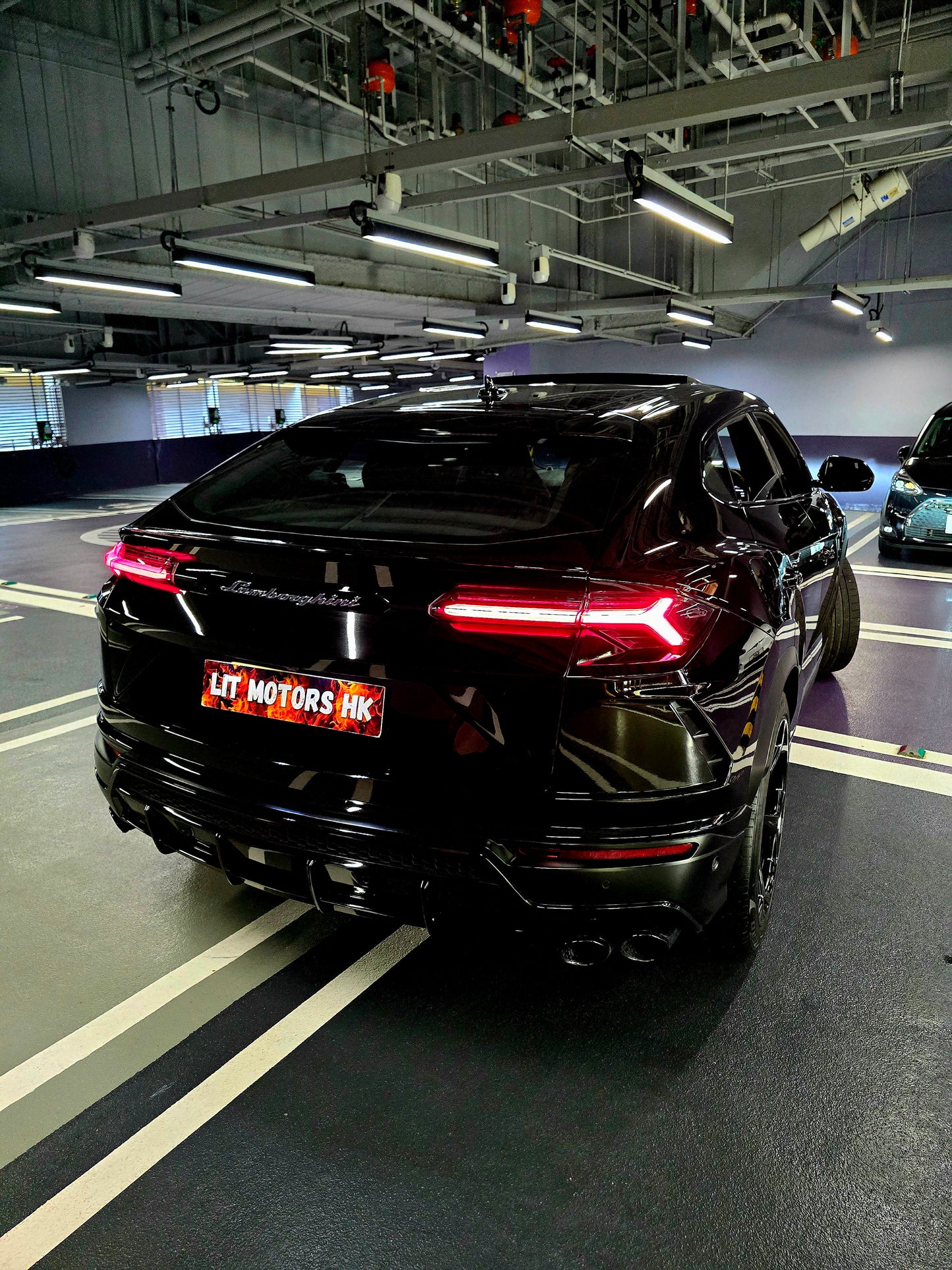 2018 LAMBORGHINI URUS 4.0 AT