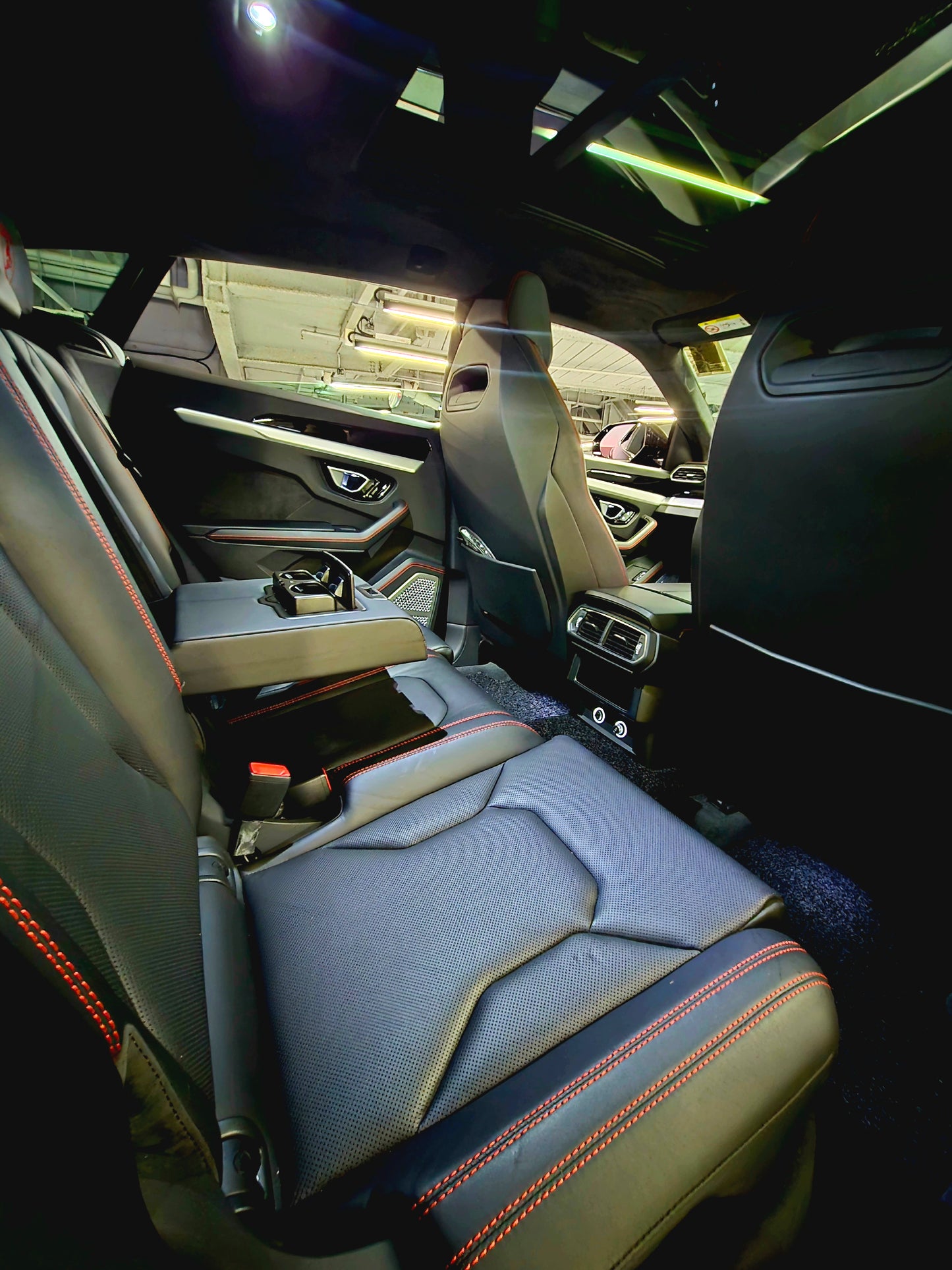 2018 LAMBORGHINI URUS 4.0 AT