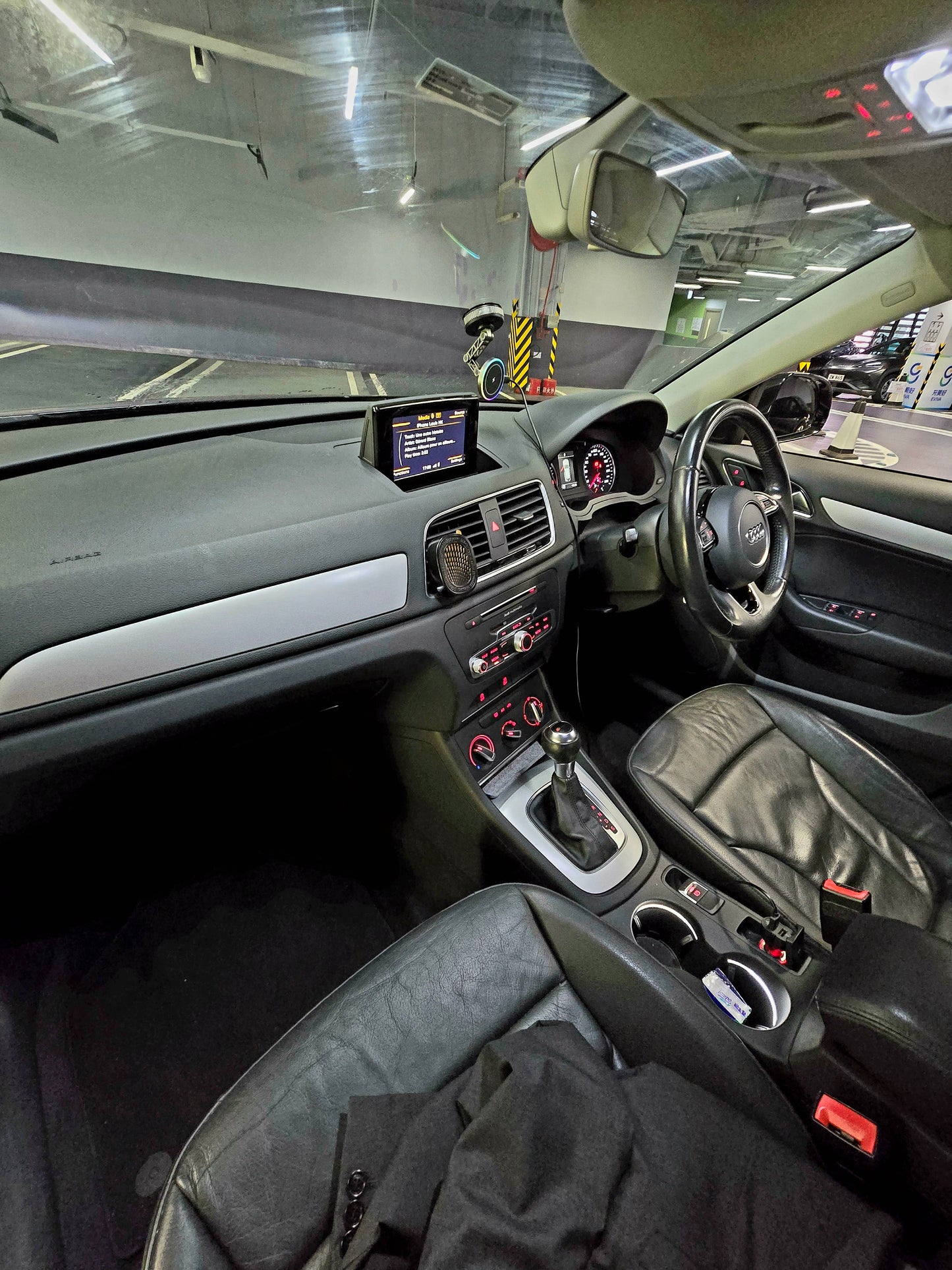 2015/16 AUDI Q3 30TFSI 1.4T AT