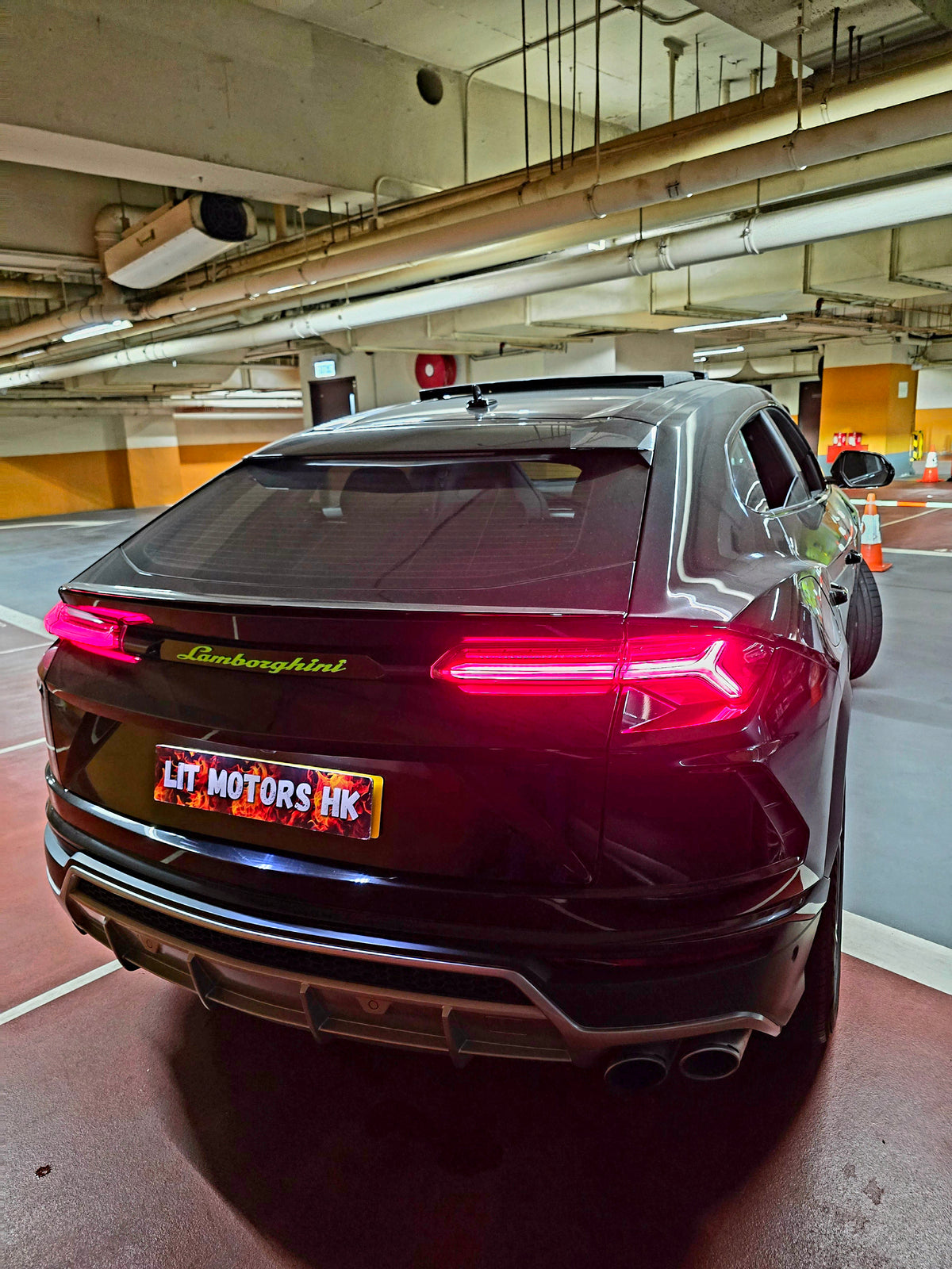 2022 LAMBORGHINI URUS 4.0 AT