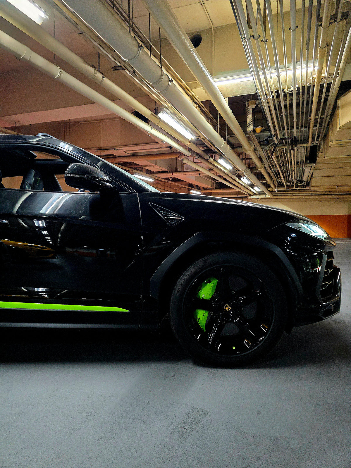 2022 LAMBORGHINI URUS 4.0 AT