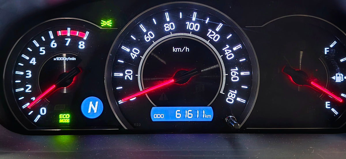 2017 TOYOTA NOAH 80 DELUXE 2.0 AT