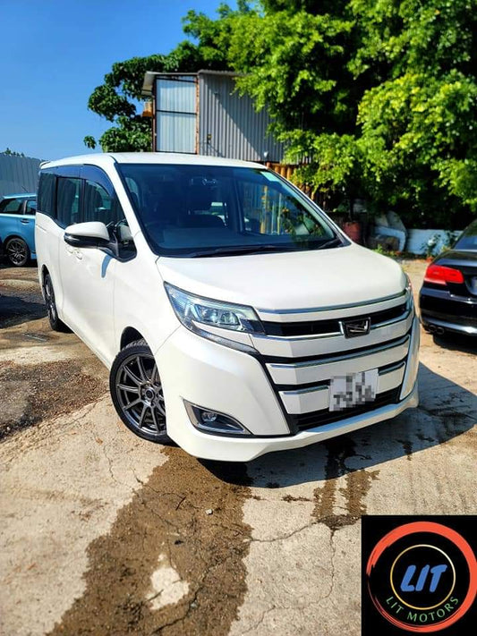 2018/19 TOYOTA NOAH ZRR80 2.0 AT